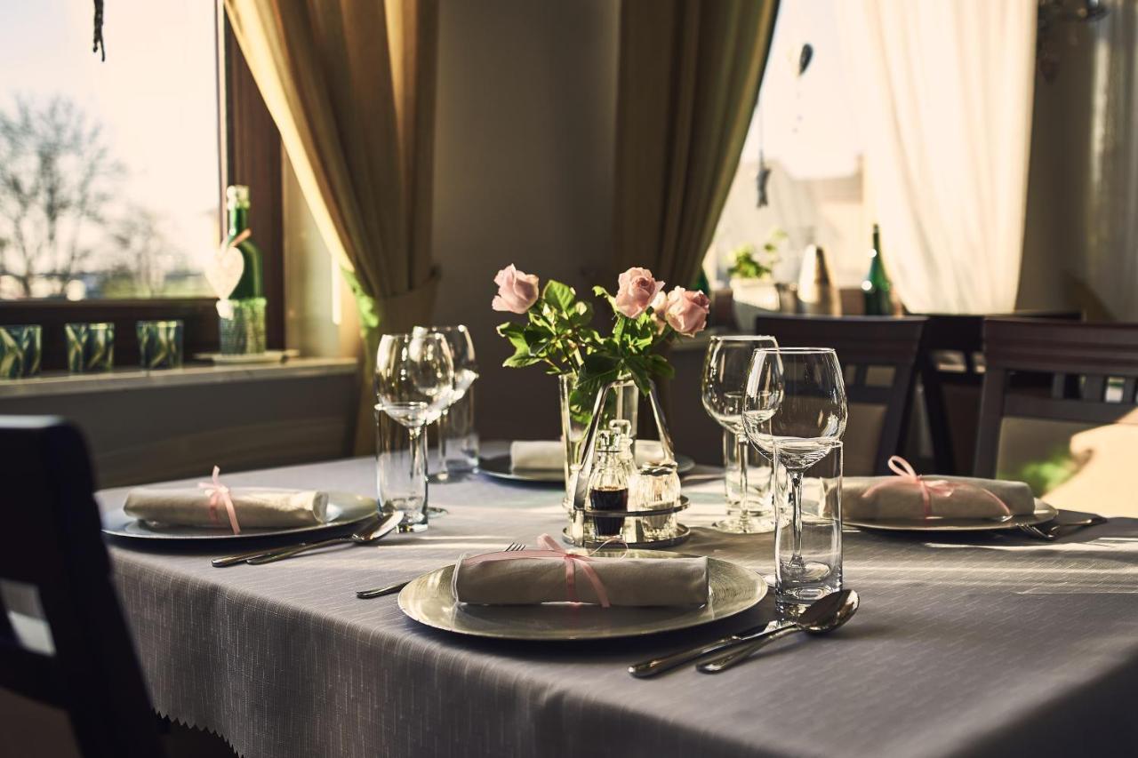 Hotel Ab Tychy Eksteriør bilde