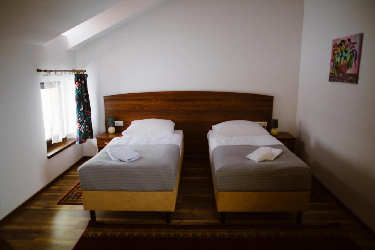 Hotel Ab Tychy Eksteriør bilde